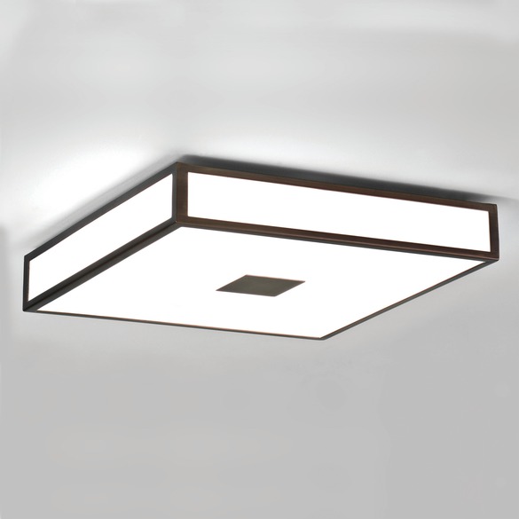 Plafonnier carré pour éclairer au plafond dans une grande salle de bain Mashiko Bronze par Astrolighting 